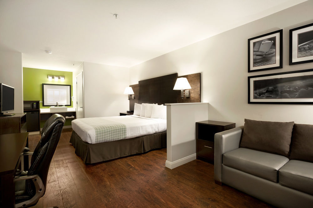 Hotel Baymont By Wyndham Modesto Salida Zewnętrze zdjęcie